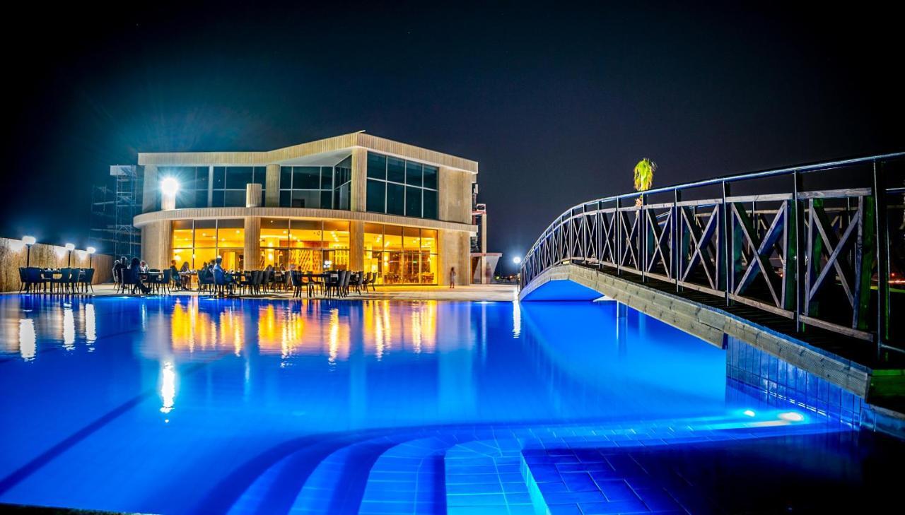 Edelweiss A Block Hotel Residence Trikomo Exterior foto